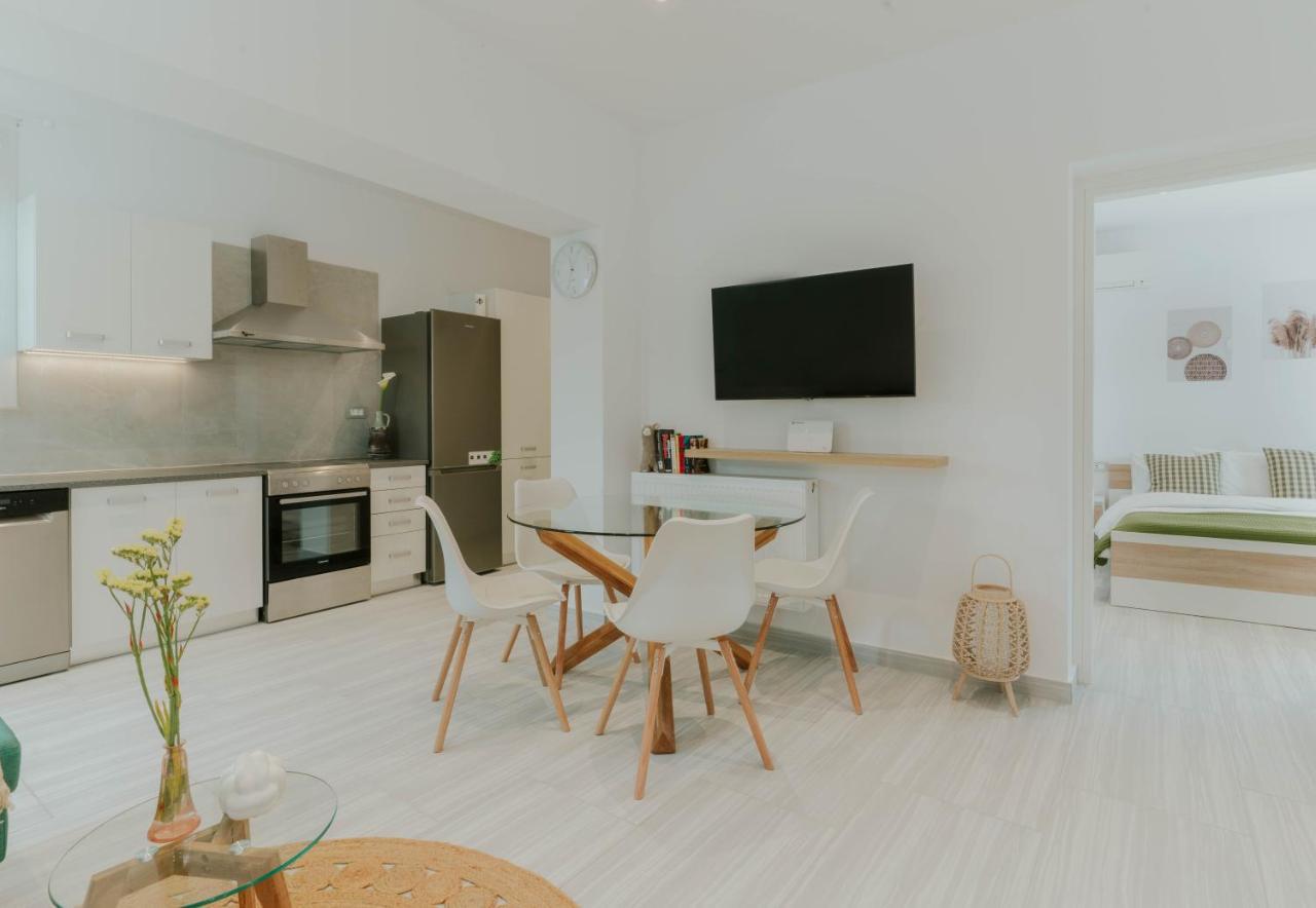 Kaliva Residence Kalamaki  Bagian luar foto